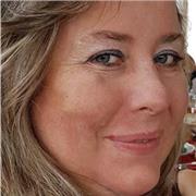 AESH en quatrième, troisième et seconde j'ai accompagné un jeune dyslexique et un autre souffrant de TDAH sur 2 ans.